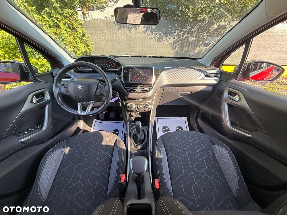 Peugeot 2008 1.2 Pure Tech Active S&S - 8