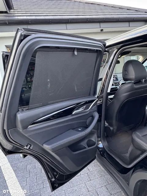 BMW X3 xDrive20i - 22