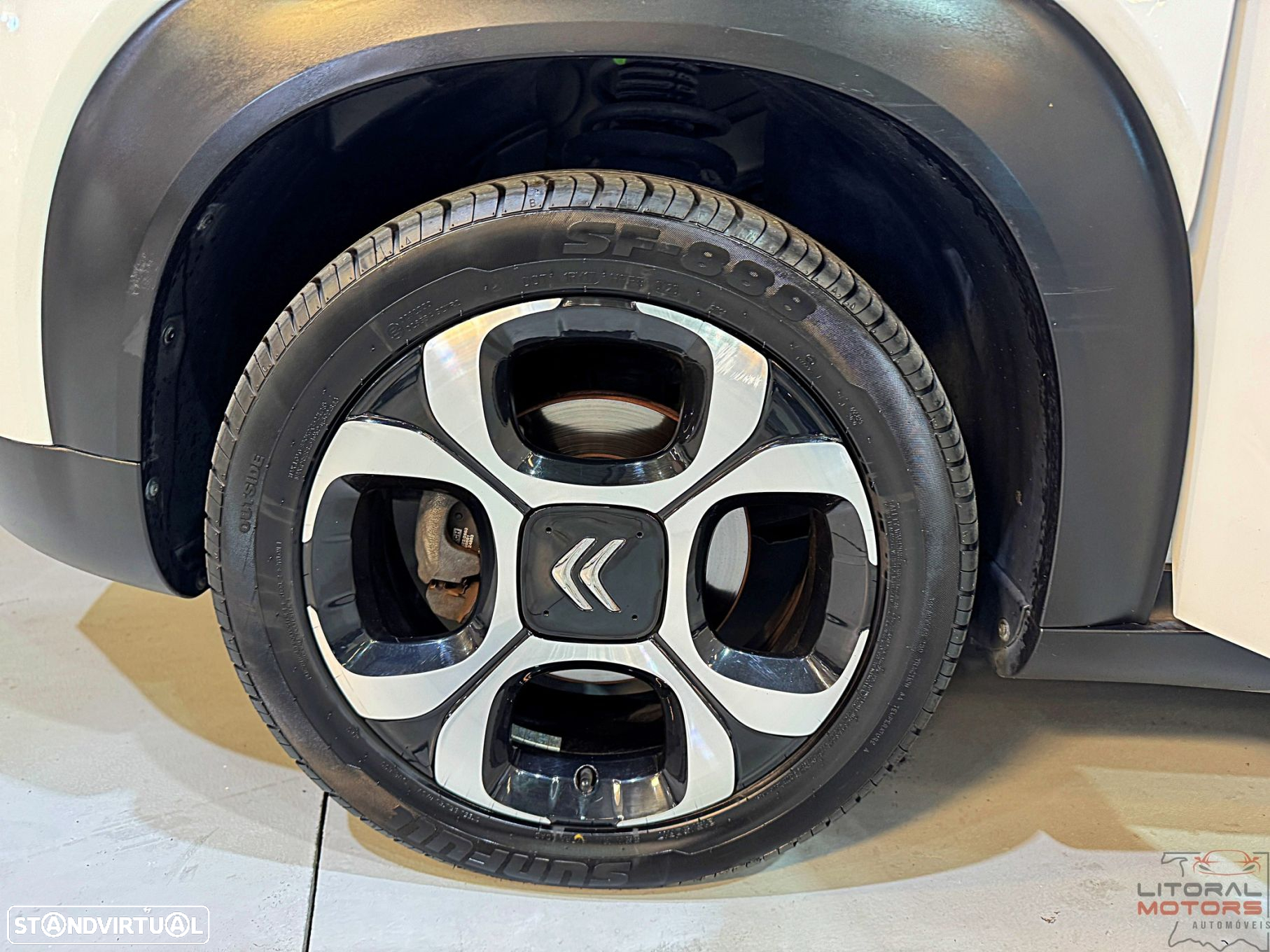 Citroën C3 Aircross 1.2 PureTech Shine - 12