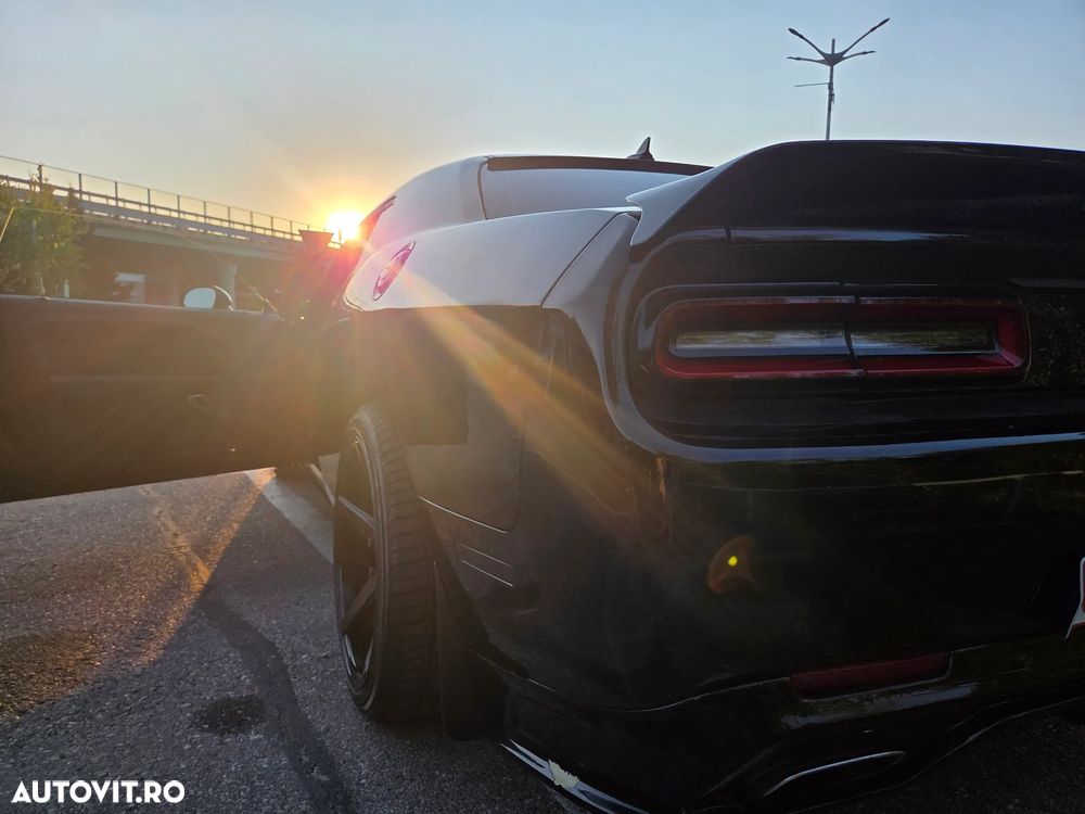 Dodge Challenger Automatik SXT Plus - 13