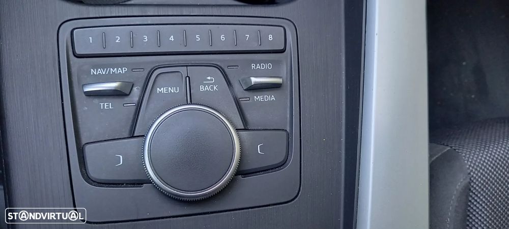 Audi A4 Avant 2.0 TDI Advance S tronic - 14