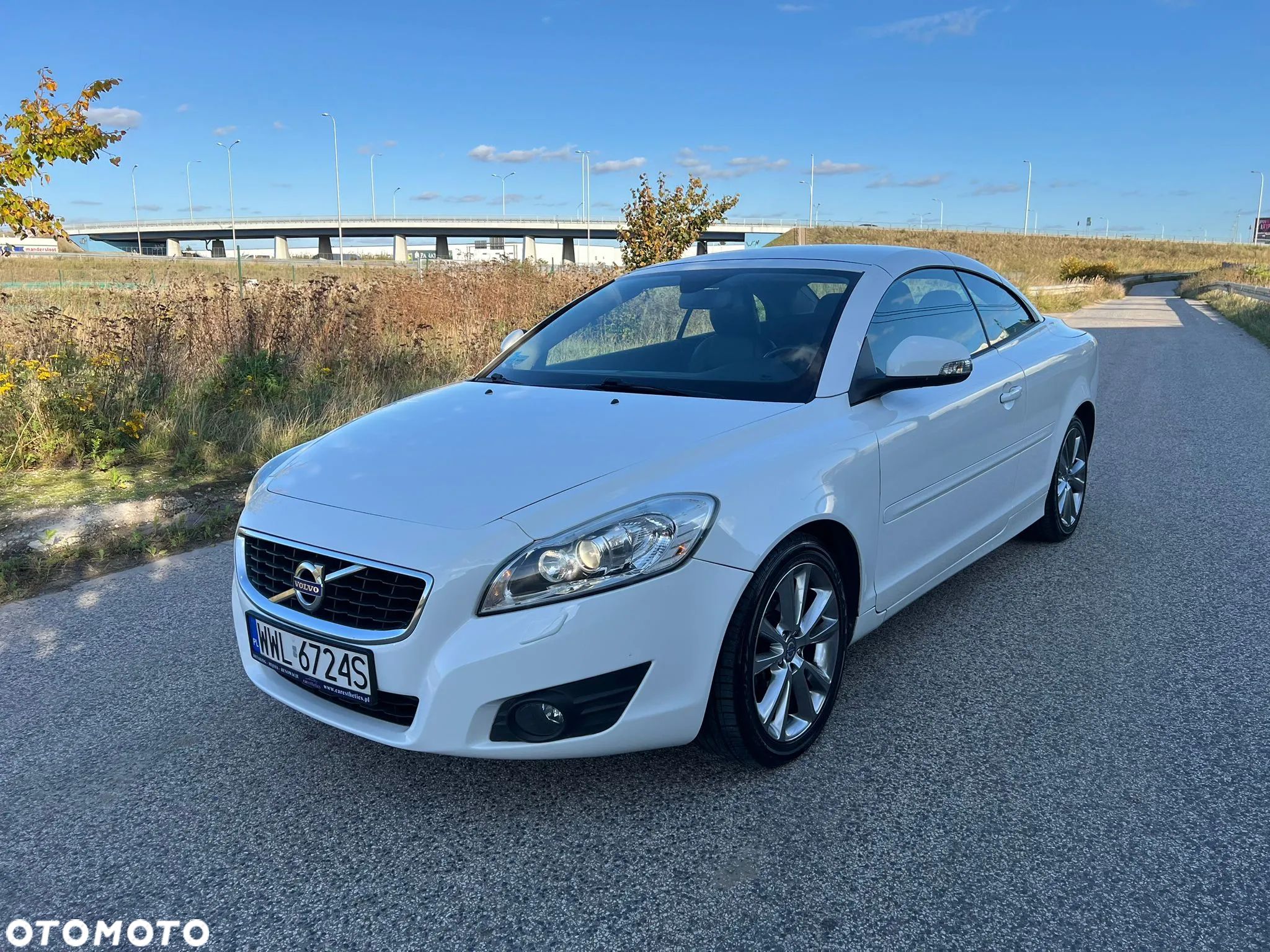Volvo C70 2.0D Momentum - 1
