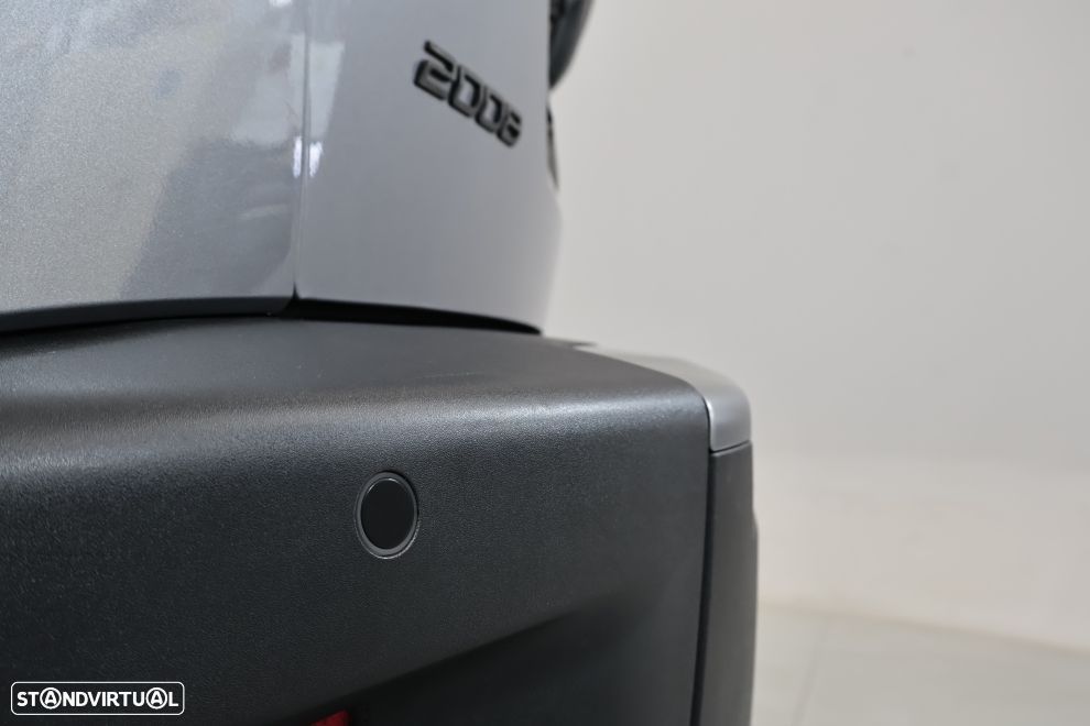 Peugeot 2008 1.2 PureTech Active - 14