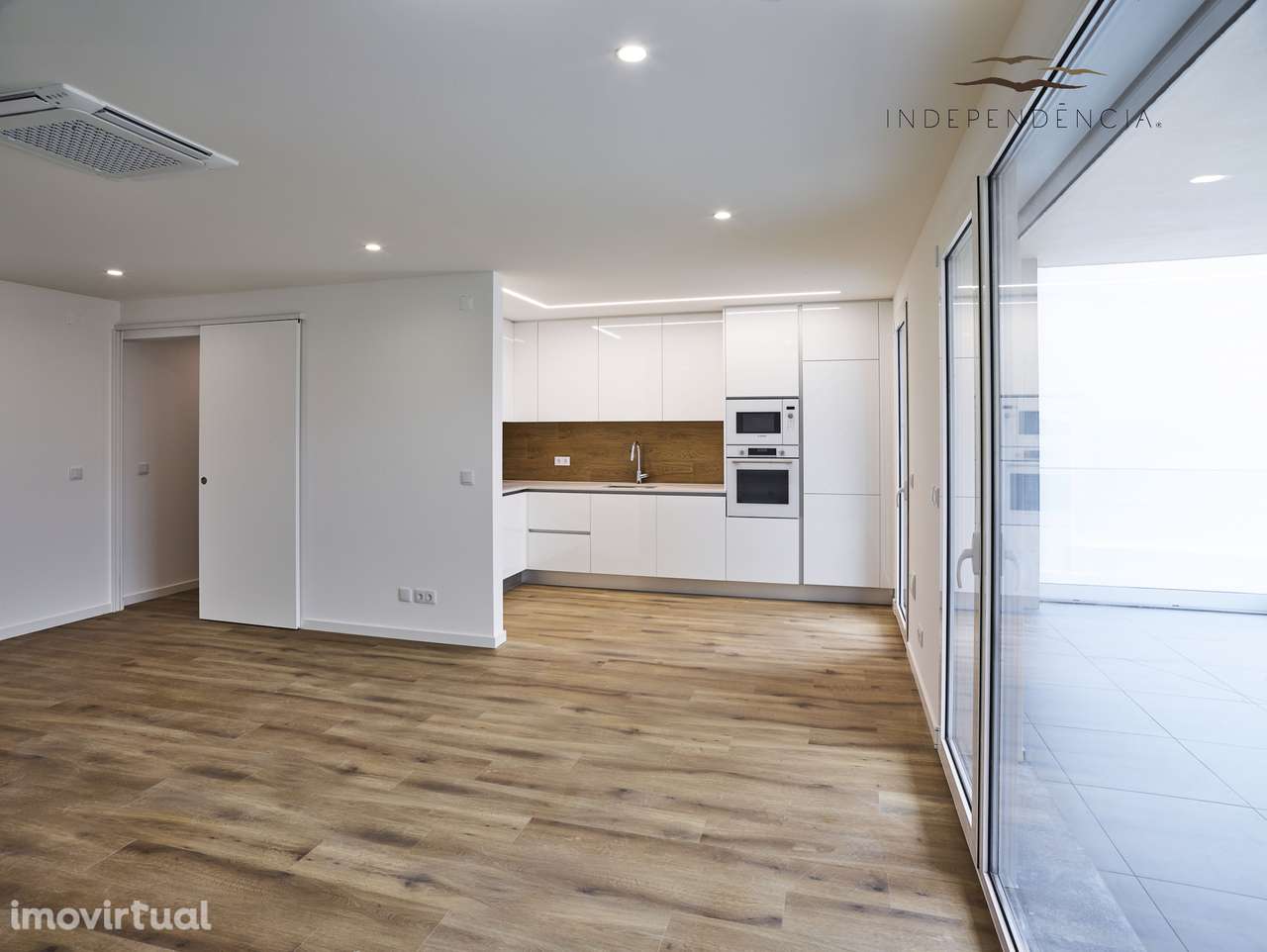 Apartamento T2 || Novo || Praia da Nazaré - Grande imagem: 4/20