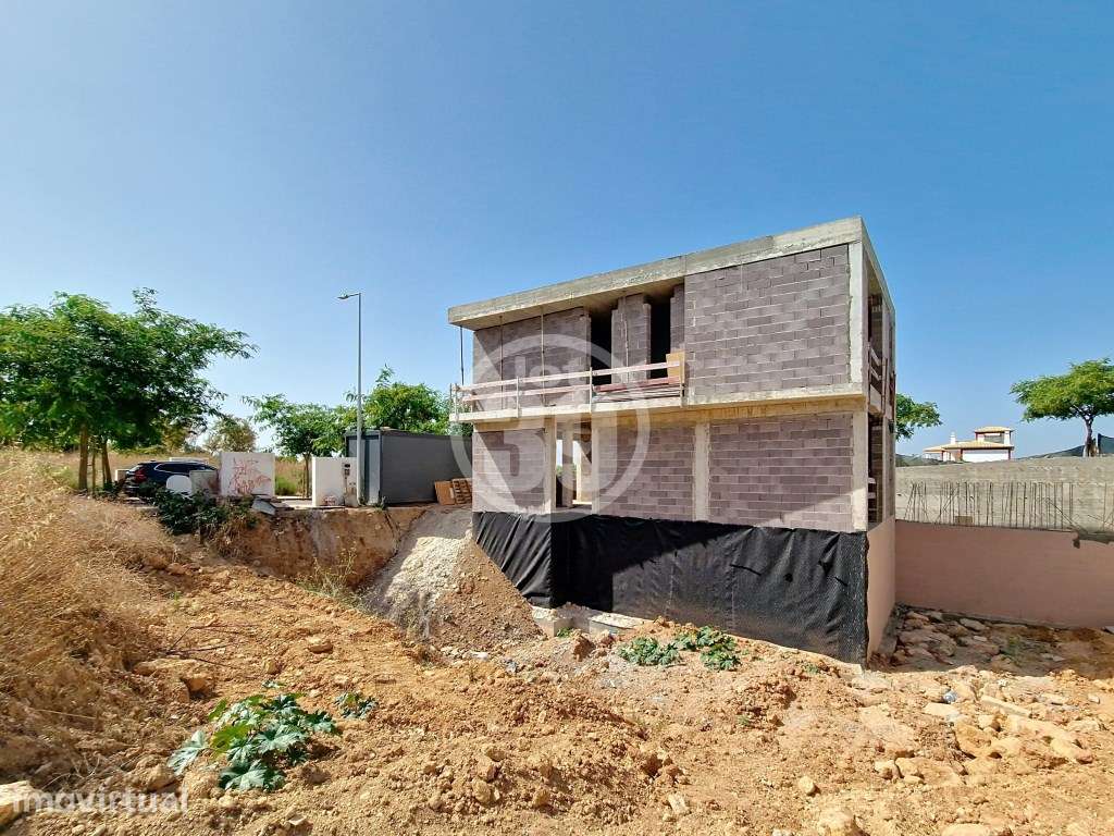 Moradia moderna em construção com piscina e garagem - Guia, Albufeira - Grande imagem: 5/31