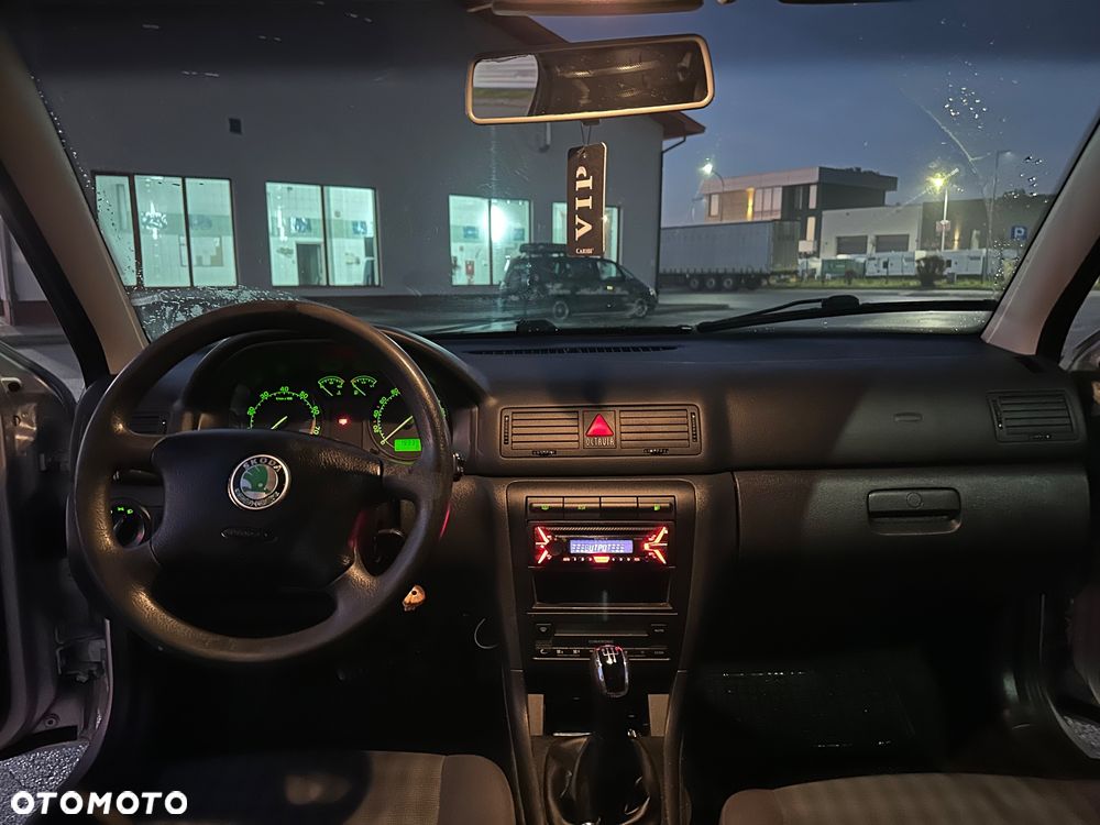 Skoda Octavia 2.0 Elegance - 15