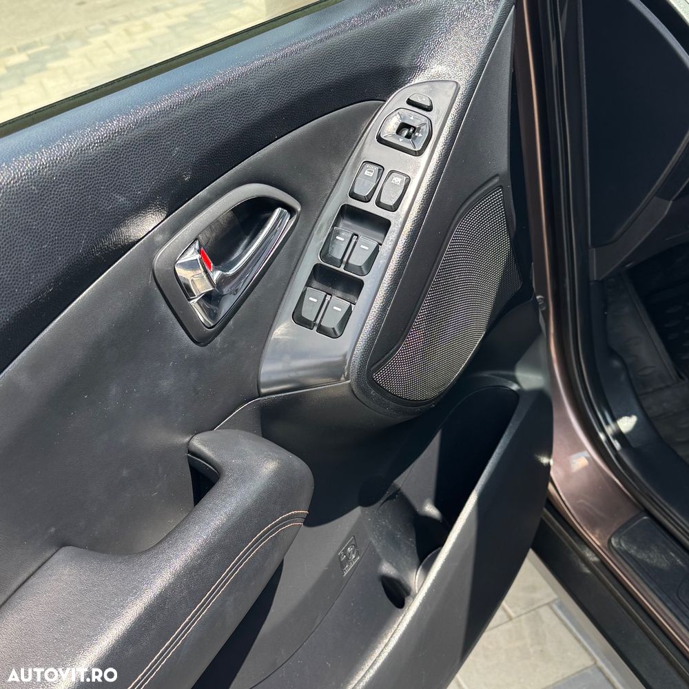 Hyundai ix35 - 10