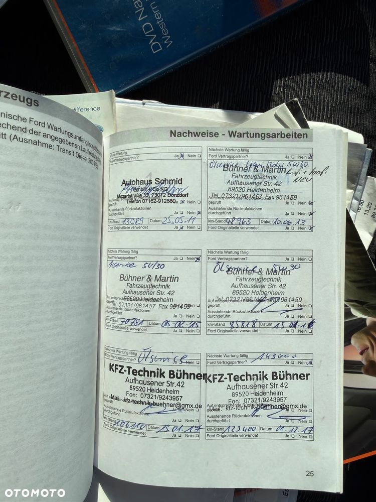 Ford Galaxy 2.2 TDCi Ghia - 18