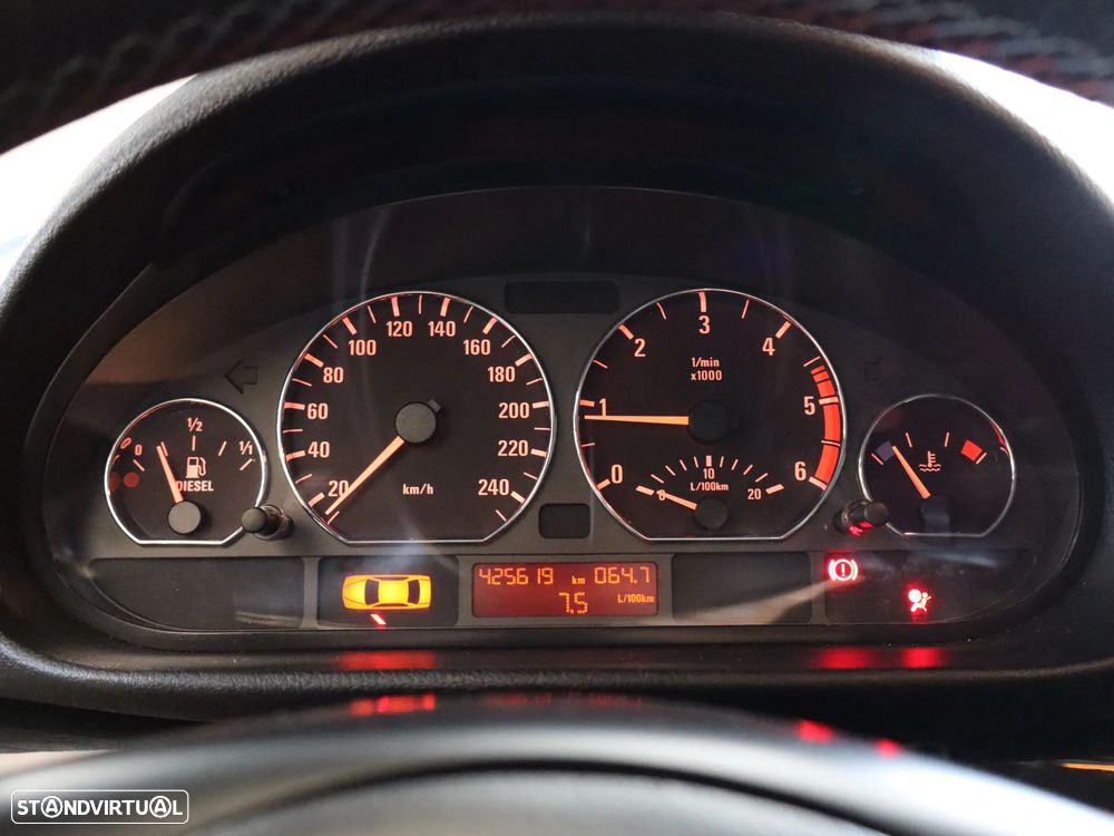 BMW 320 d Touring - 21