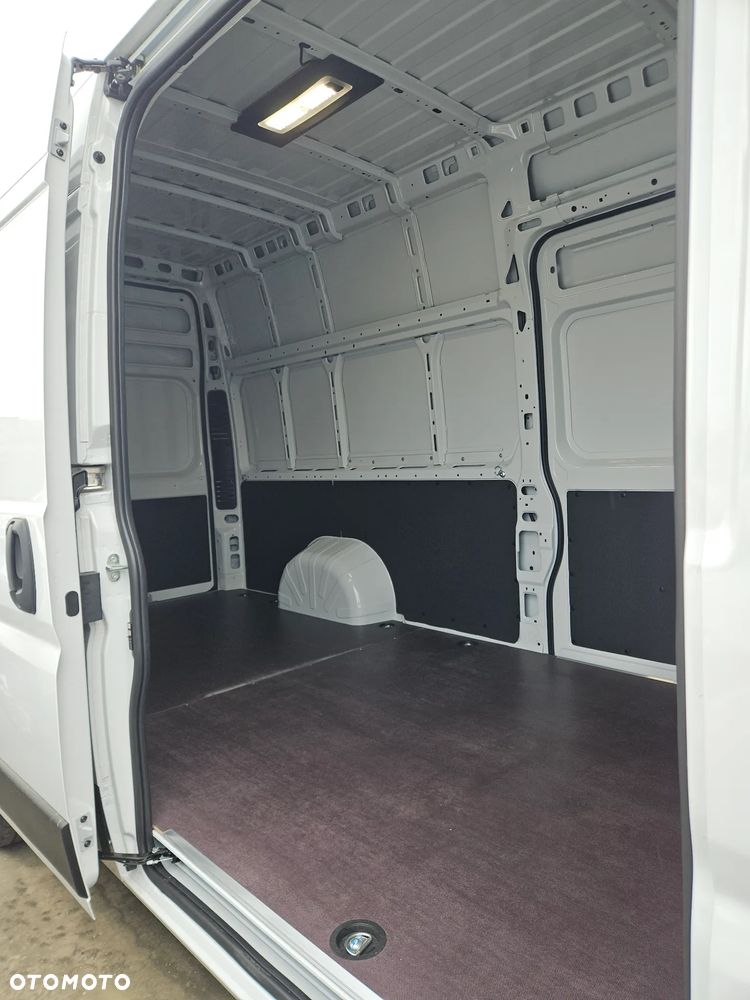 Toyota Proace MAX - 6