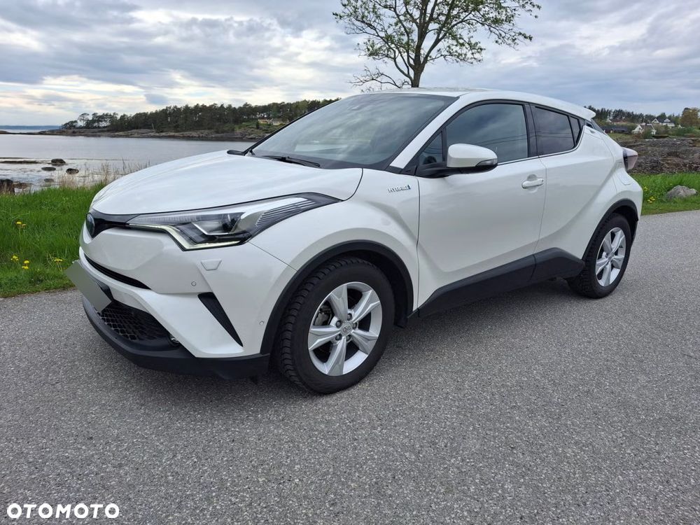 Toyota C-HR Lounge - 4