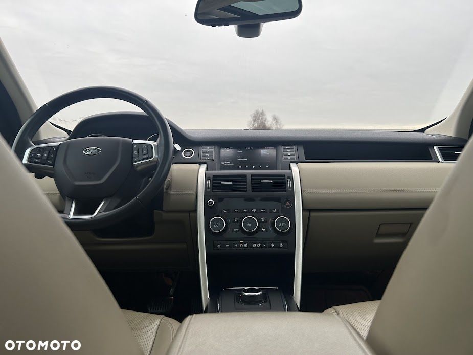 Land Rover Discovery Sport - 37