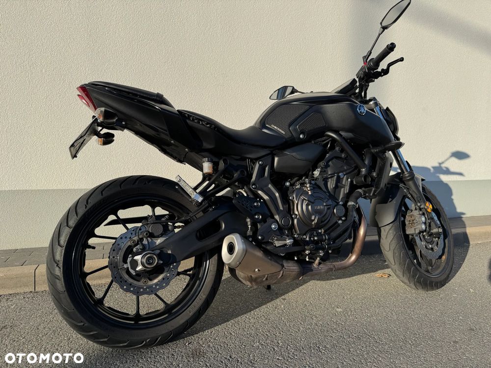Yamaha MT - 9