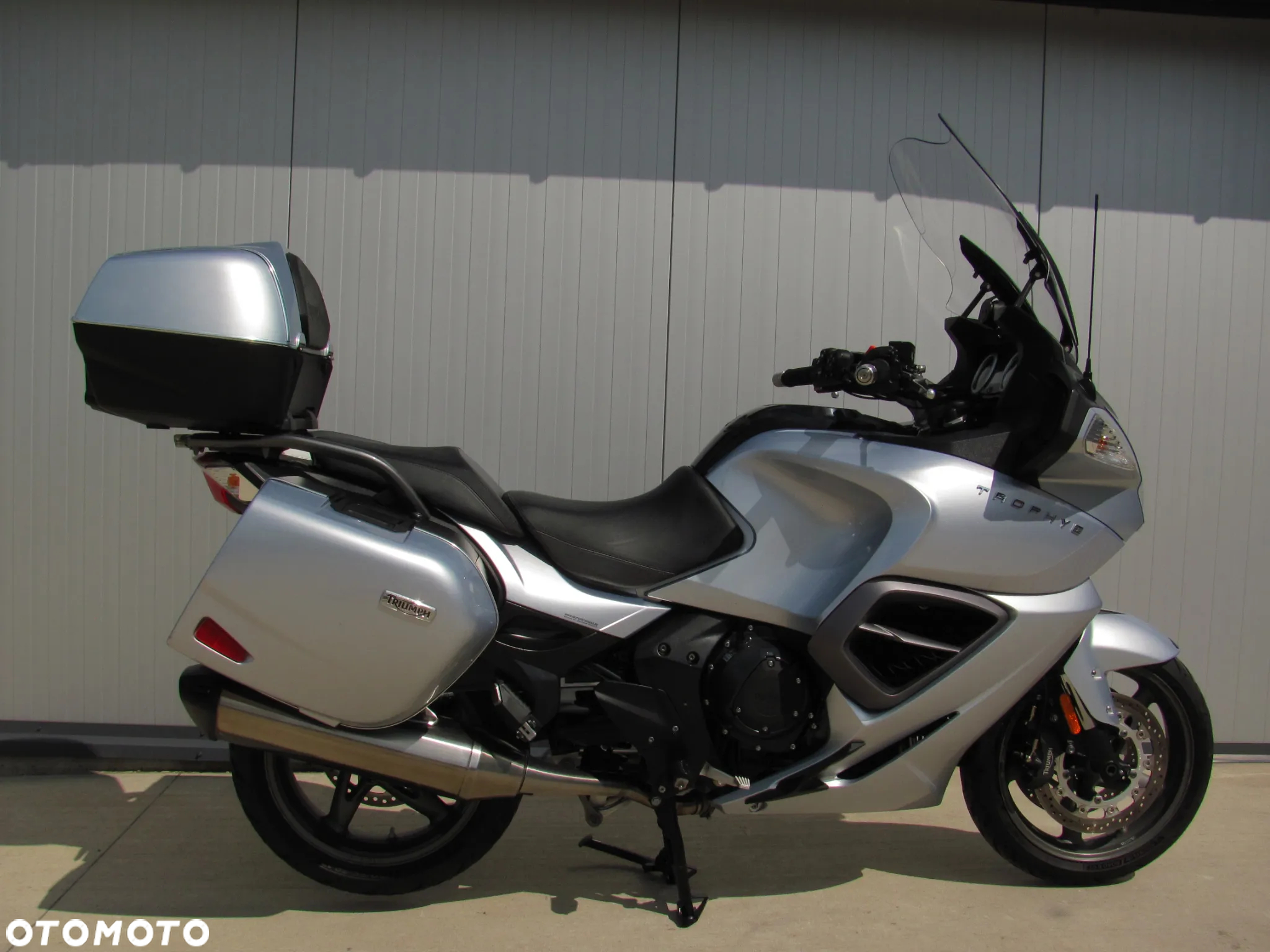 Triumph Trophy - 2
