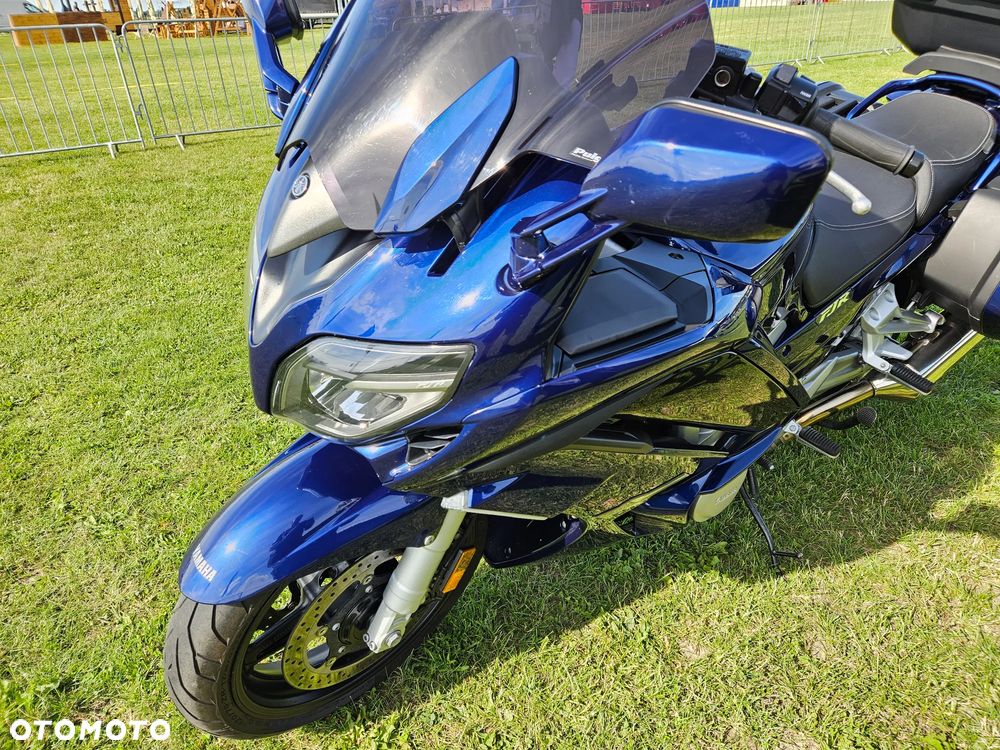 Yamaha FJR - 20