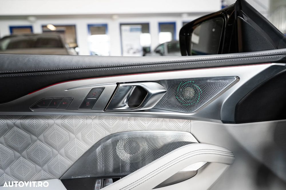BMW M8 - 25