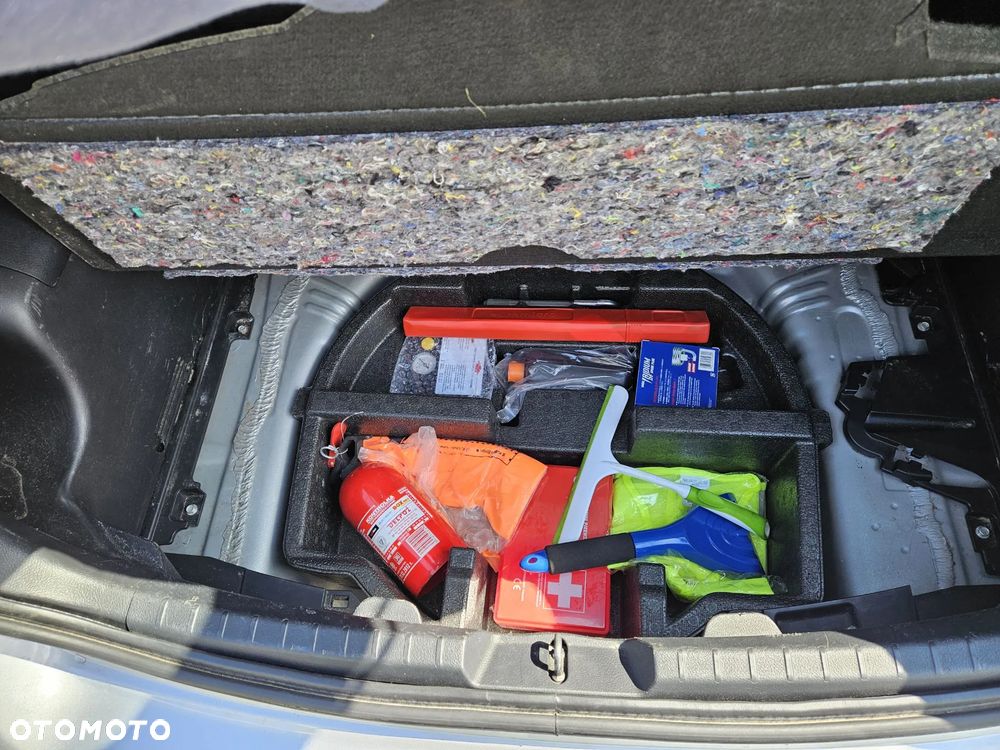 Toyota Yaris 1.0 Life - 14
