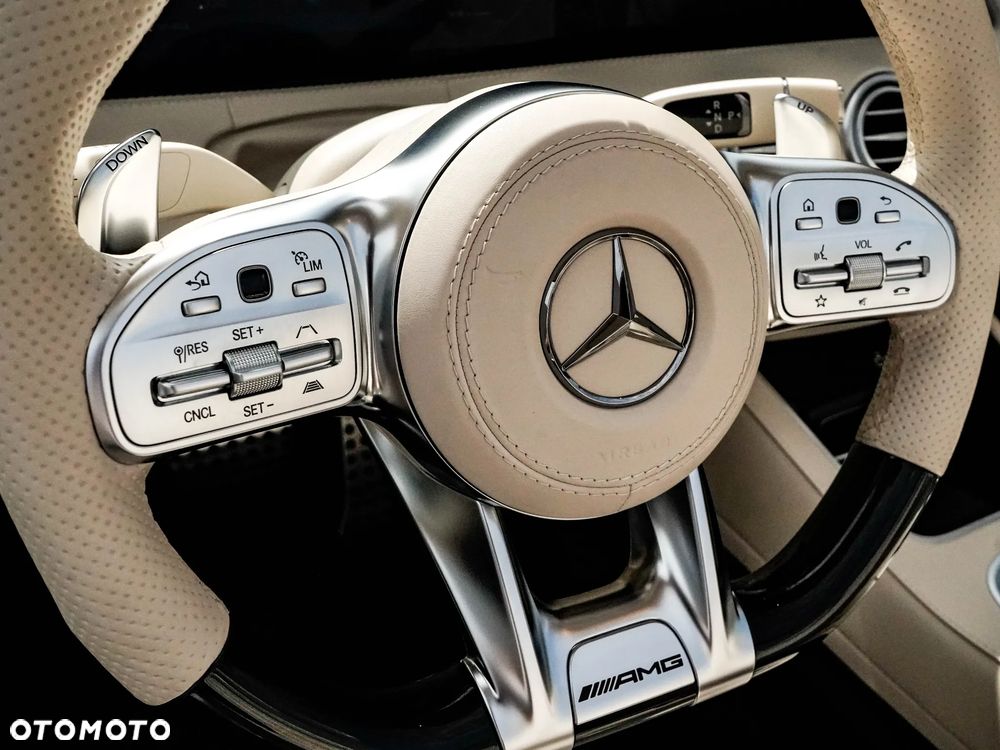 Mercedes-Benz Klasa S AMG 63 4-Matic+ - 15