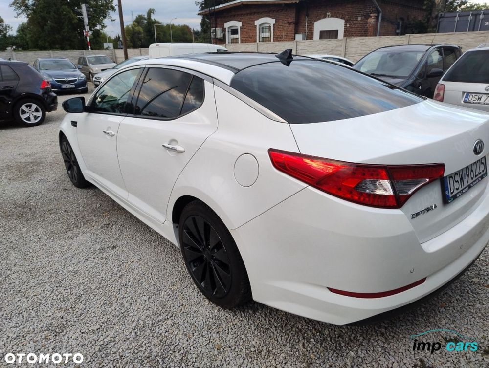 Kia Optima - 7