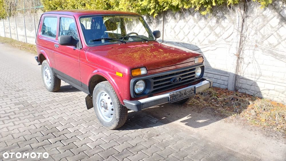 Lada Niva 1.7i - 13