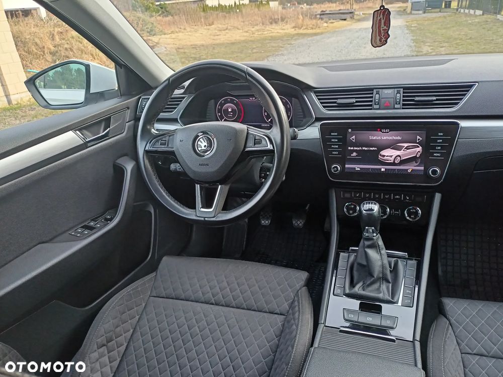 Skoda Superb 2.0 TDI Style - 37