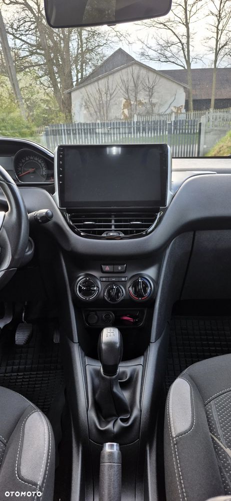 Peugeot 208 PureTech 82 Winter Edition - 17