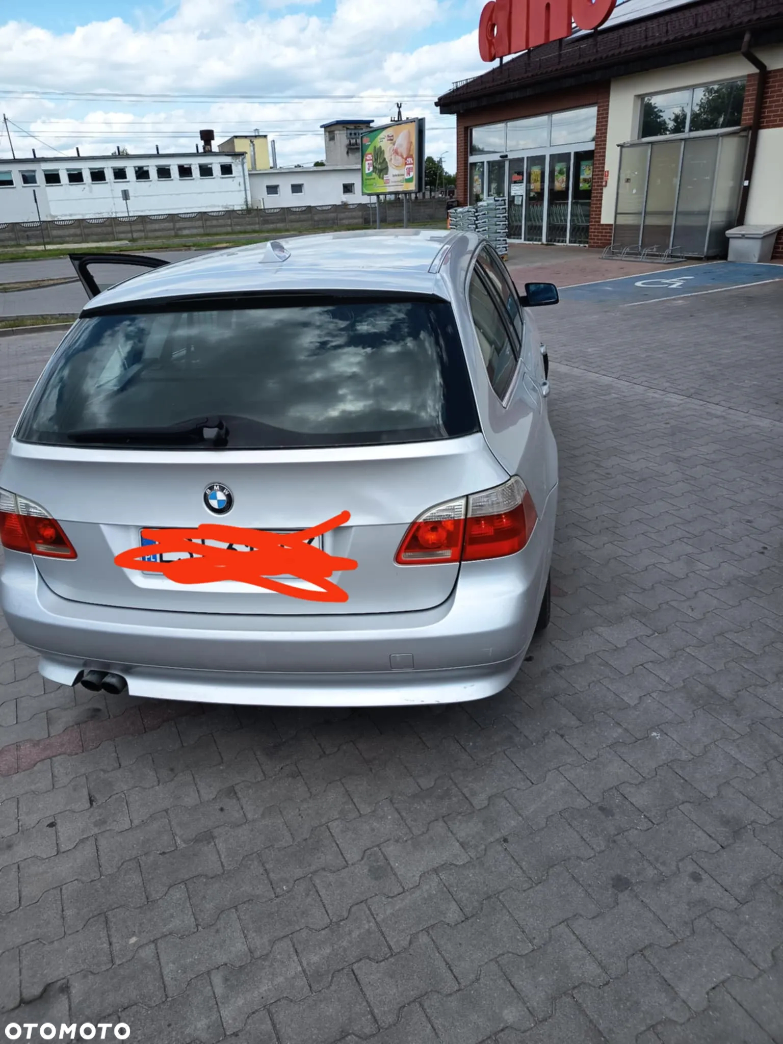 BMW Seria 5 525d - 3