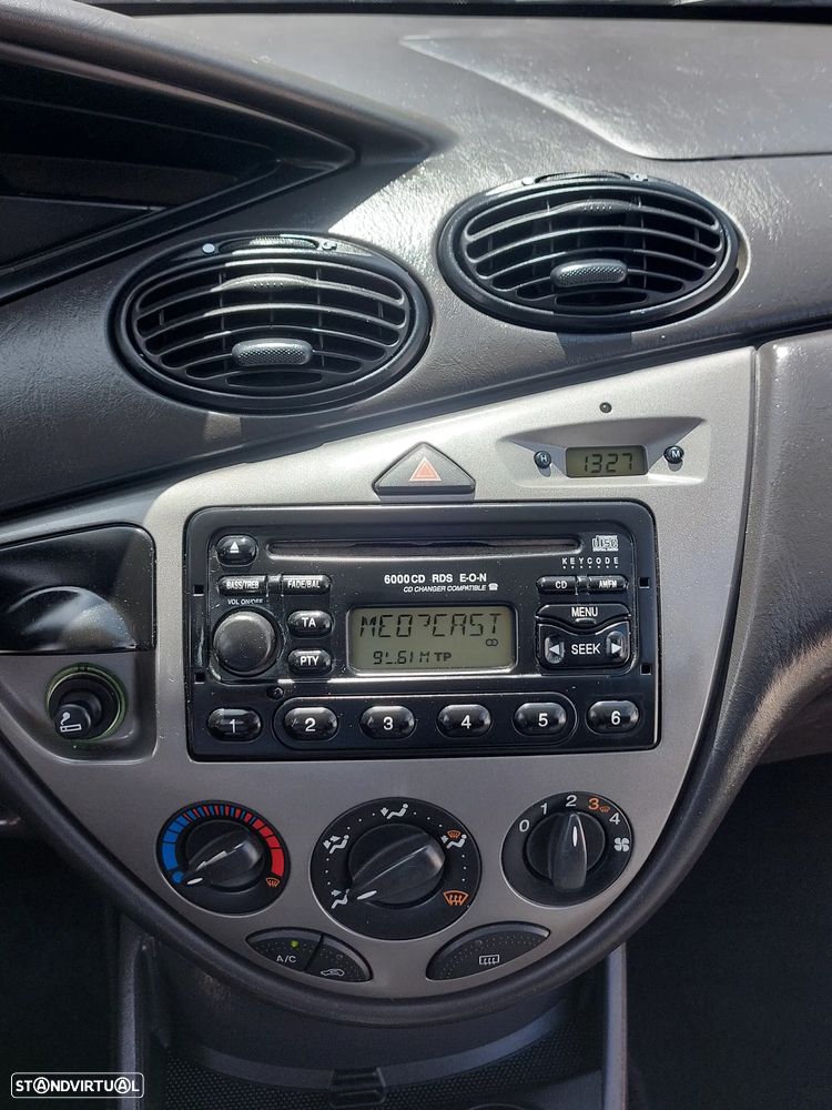 Ford Focus SW 1.4 X-Trend - 18