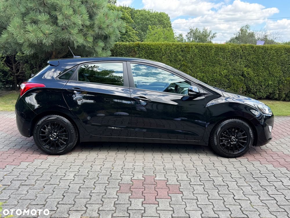 Hyundai i30 blue 1.4 Classic Navigation - 6