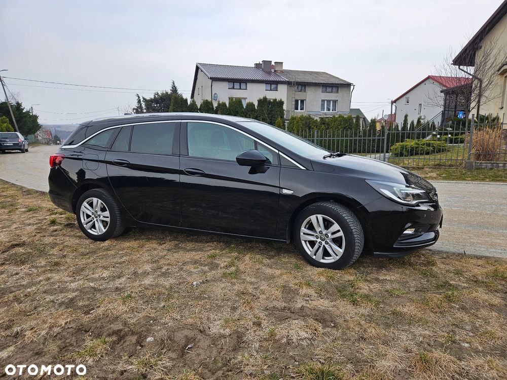 Opel Astra 1.6 D (CDTI) Dynamic - 8