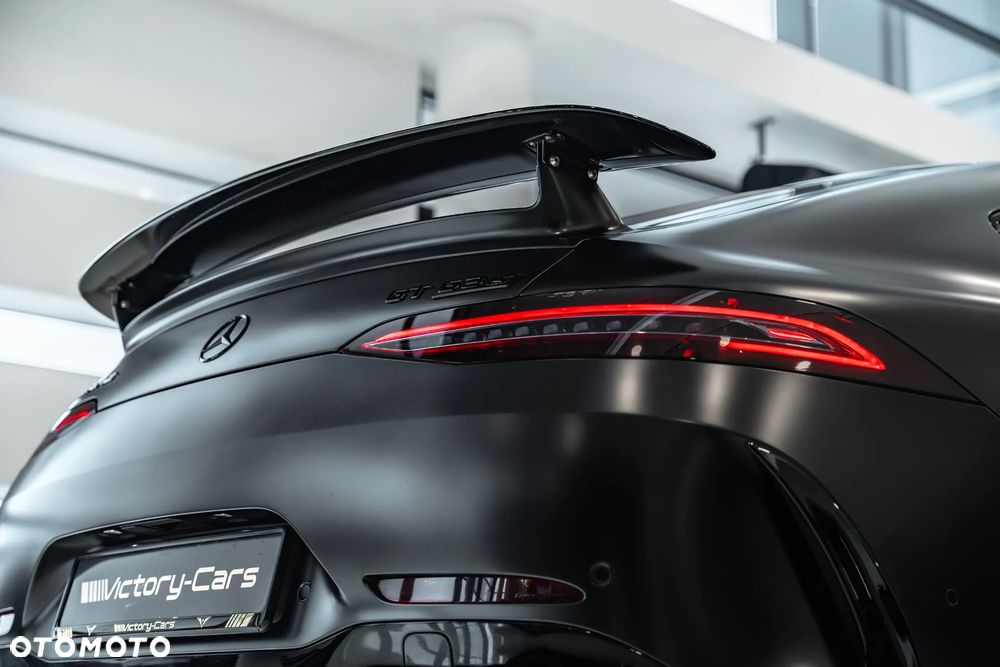 Mercedes-Benz AMG GT - 15