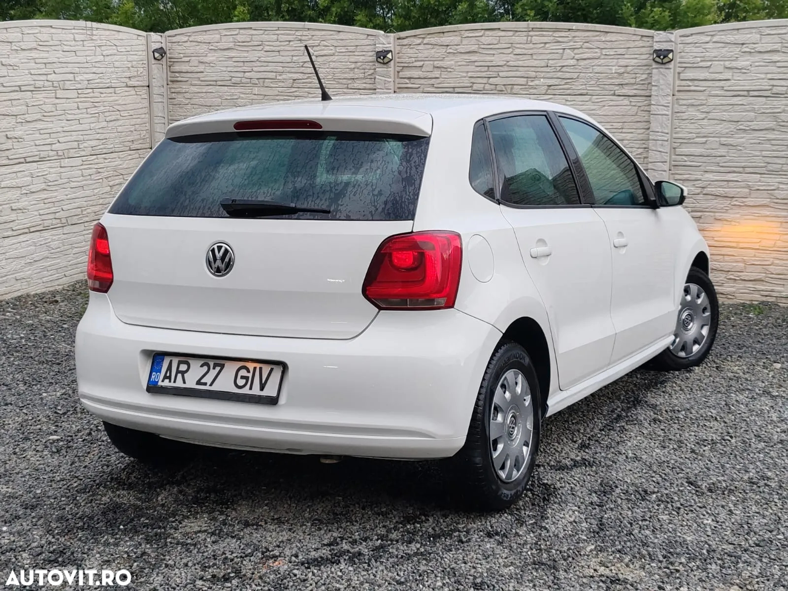 Volkswagen Polo - 4