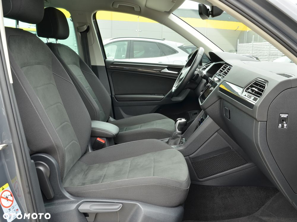 Volkswagen Tiguan 2.0 TDI SCR Elegance DSG - 18