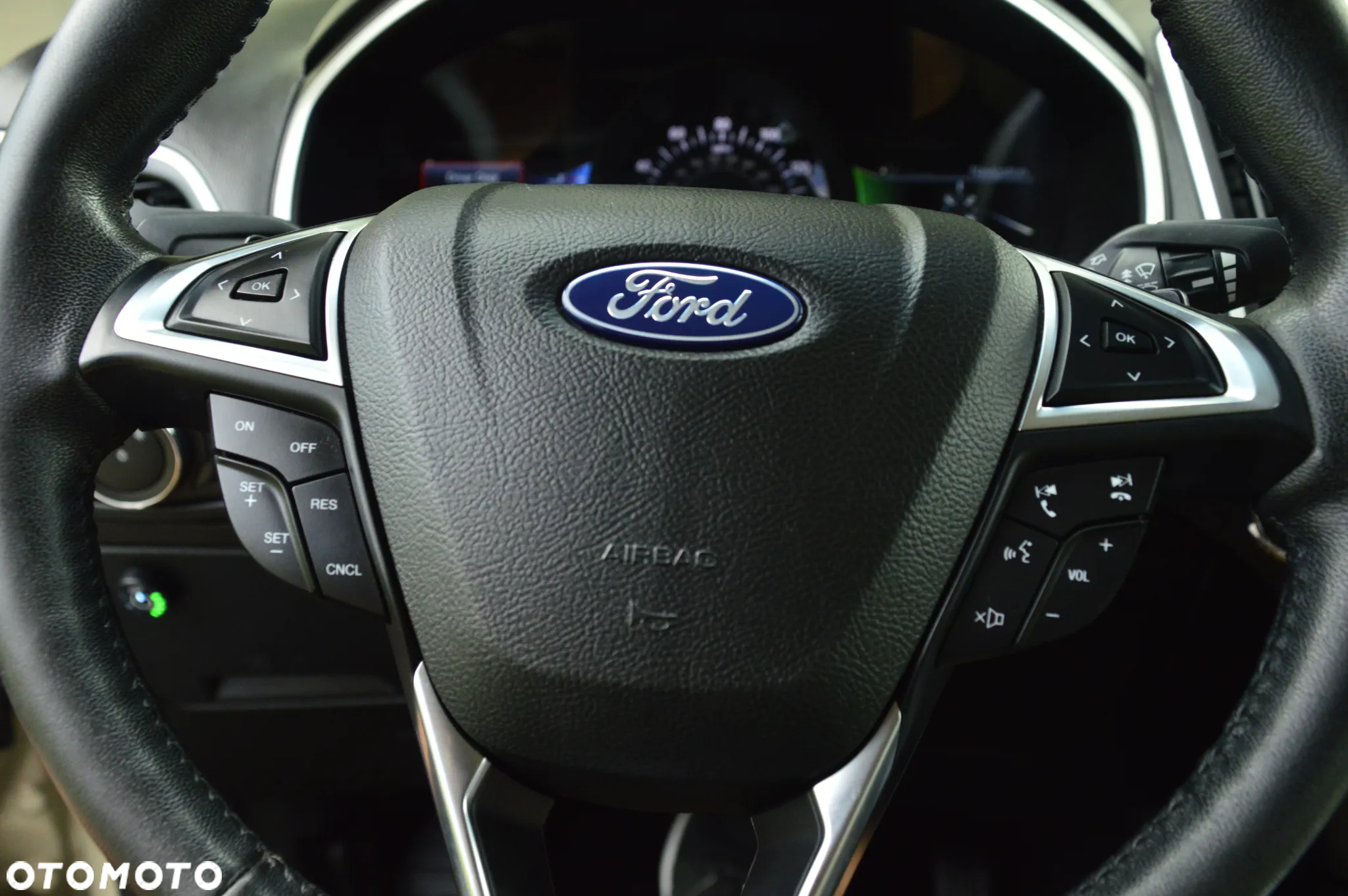 Ford Edge - 17