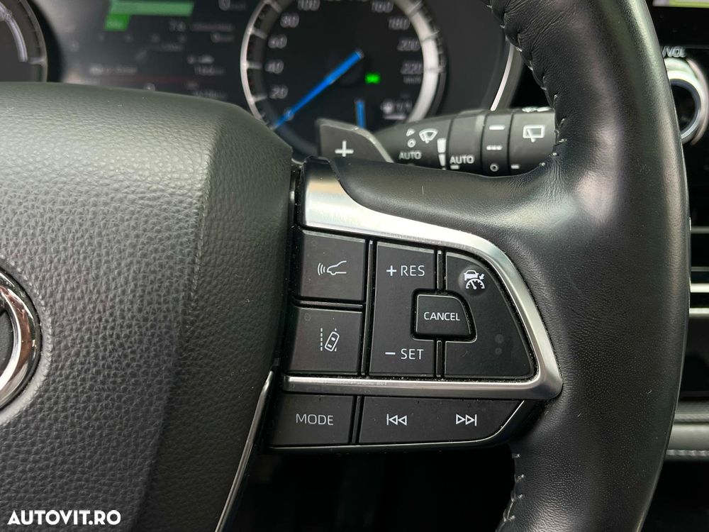 Toyota Highlander 2.5 L Dynamic Force 248CP Luxury Pearly - 23