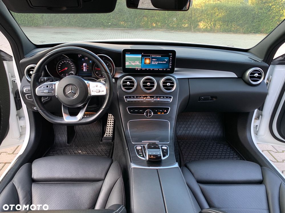 Mercedes-Benz Klasa C 220 d 9G-TRONIC AMG Line - 17