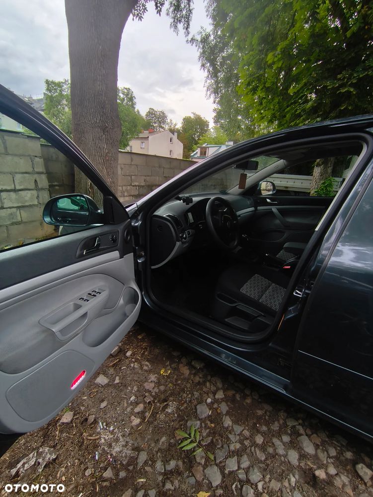 Skoda Octavia 1.6 - 7