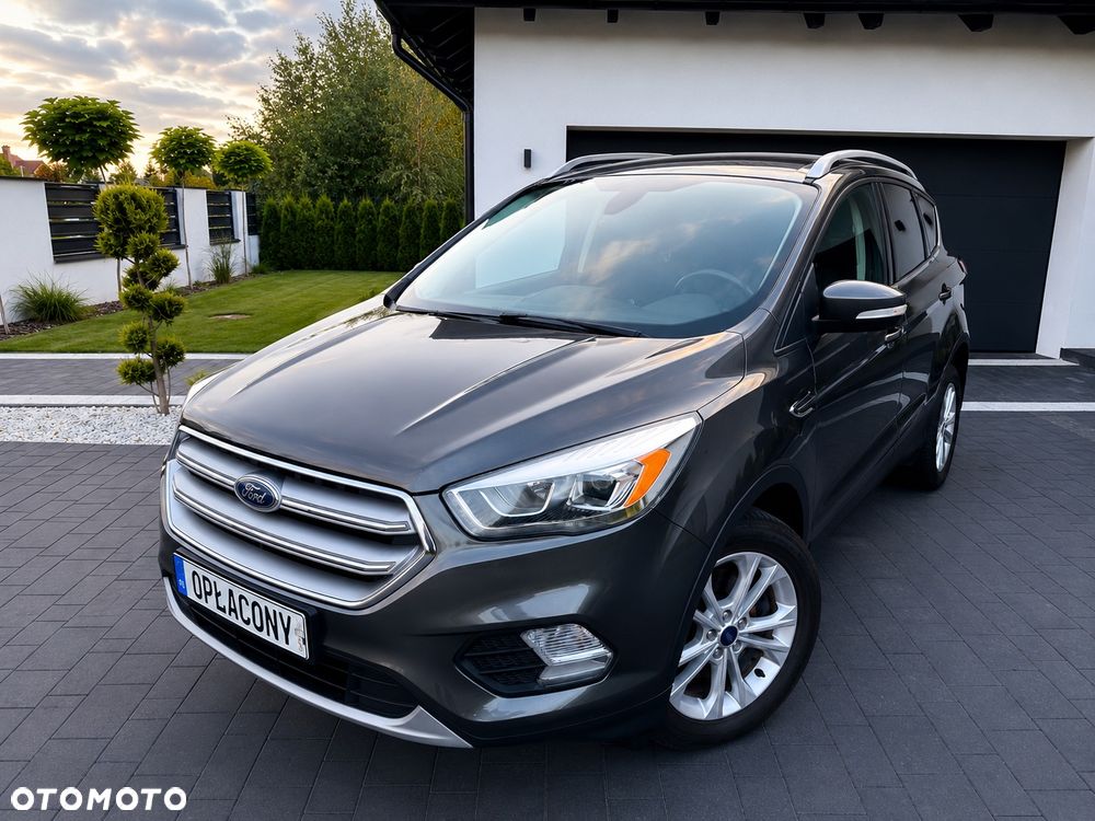 Ford Kuga 2.0 TDCi 2x4 Titanium - 2