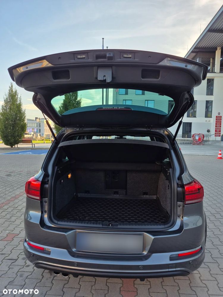 Volkswagen Tiguan 2.0 TSI 4Mot Sport&Style DSG - 21