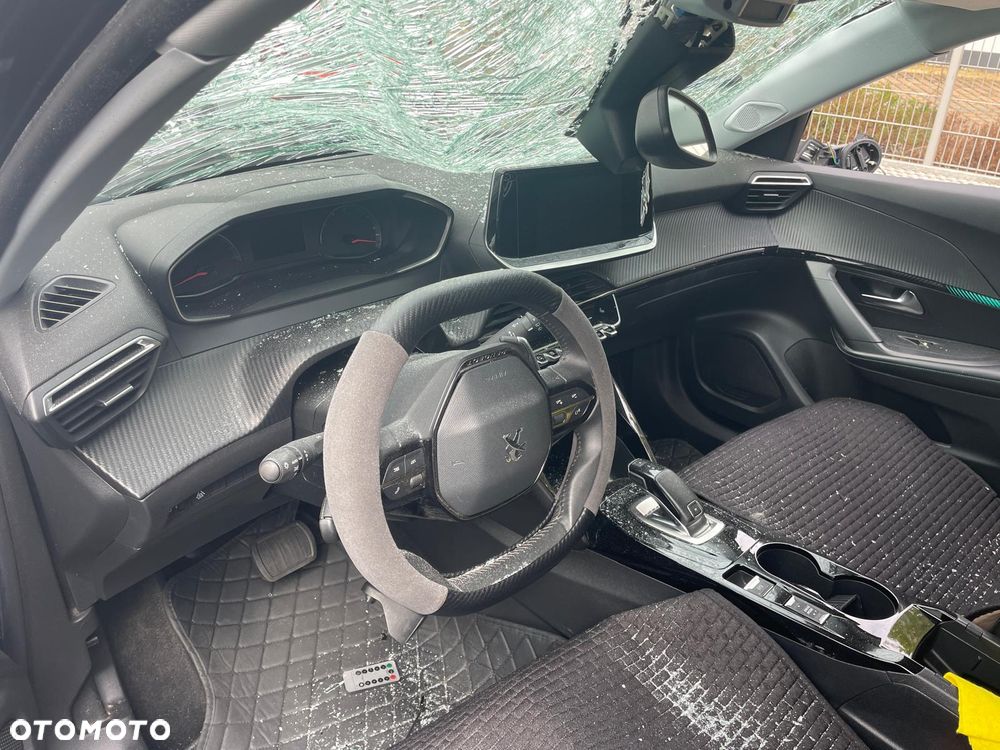Peugeot 2008 - 5