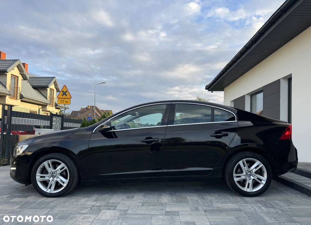 Volvo S60 D2 Summum - 5