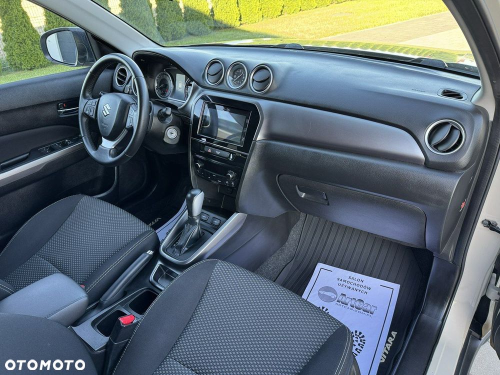 Suzuki Vitara - 38