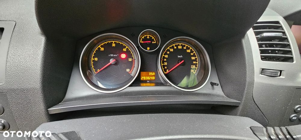 Opel Zafira 1.9 CDTI Enjoy - 22