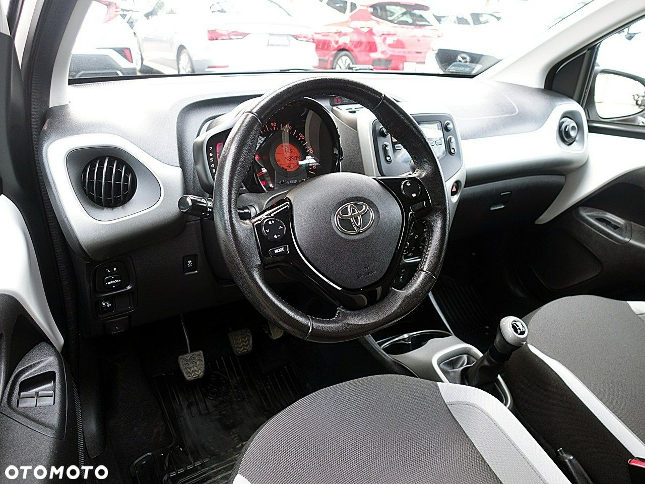 Toyota Aygo 1.0 VVT-i Sprint EU6 - 17