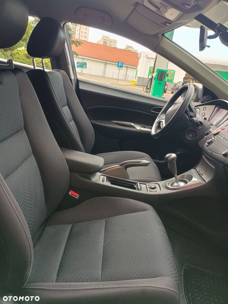 Honda Civic 1.8 Executive - 3