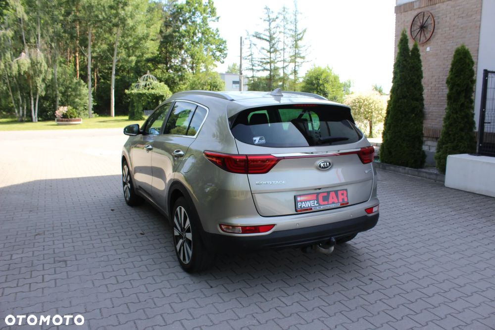 Kia Sportage 1.7 CRDI 2WD ISG Dream-Team Edition - 8