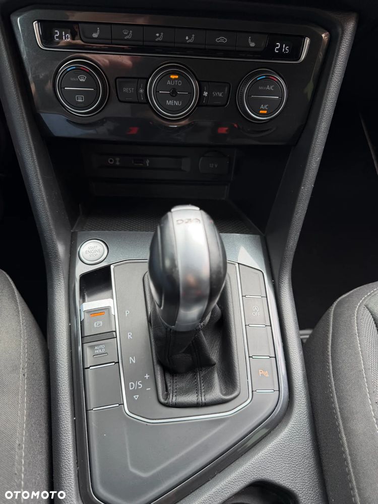 Volkswagen Tiguan 2.0 TDI BMT SCR Comfortline DSG - 17