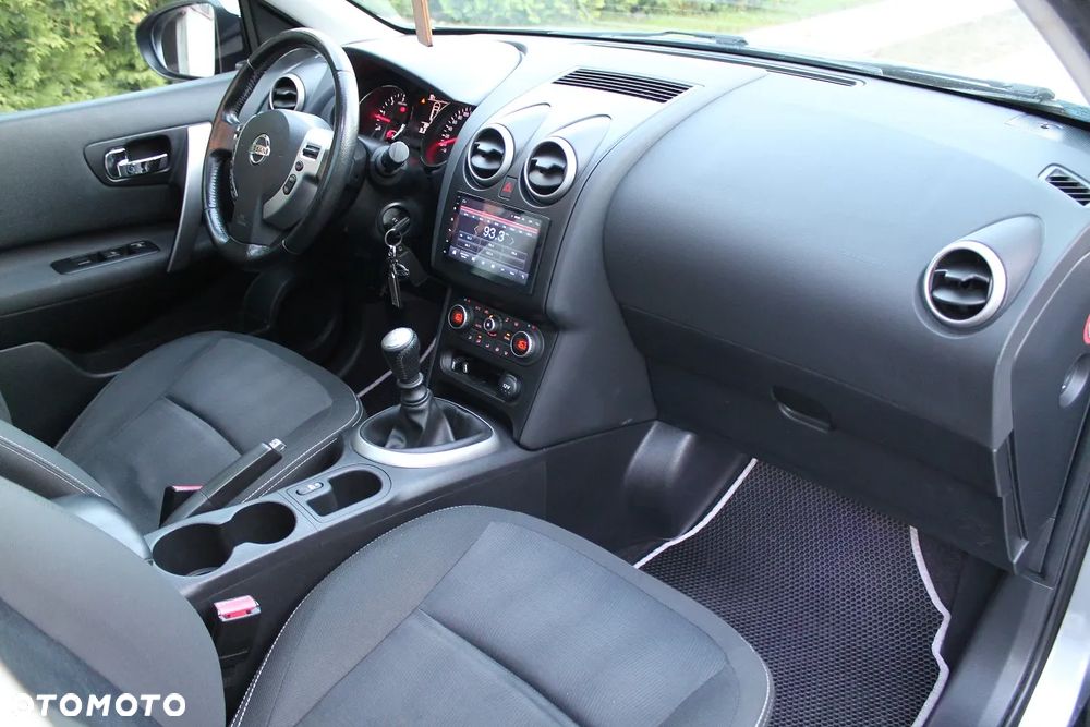 Nissan Qashqai 2.0 dCi Tekna - 24