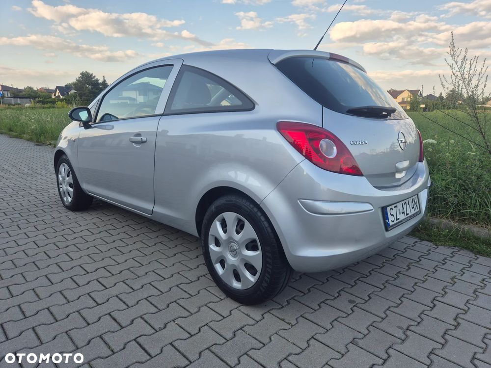 Opel Corsa 1.2 16V Enjoy - 13