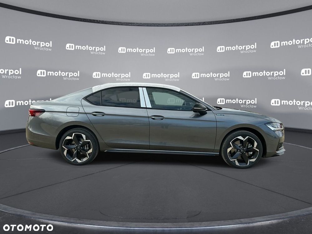 Skoda Superb - 11